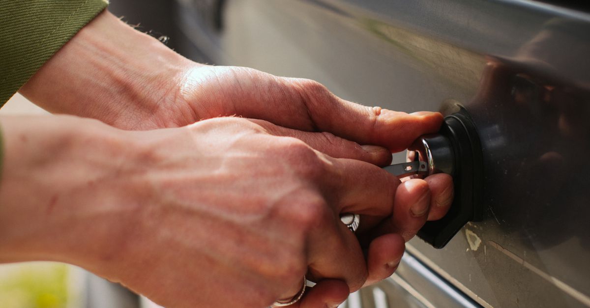 Car Lockout Service Pricing: What Determines Your Quote — New Paltz Locksmith