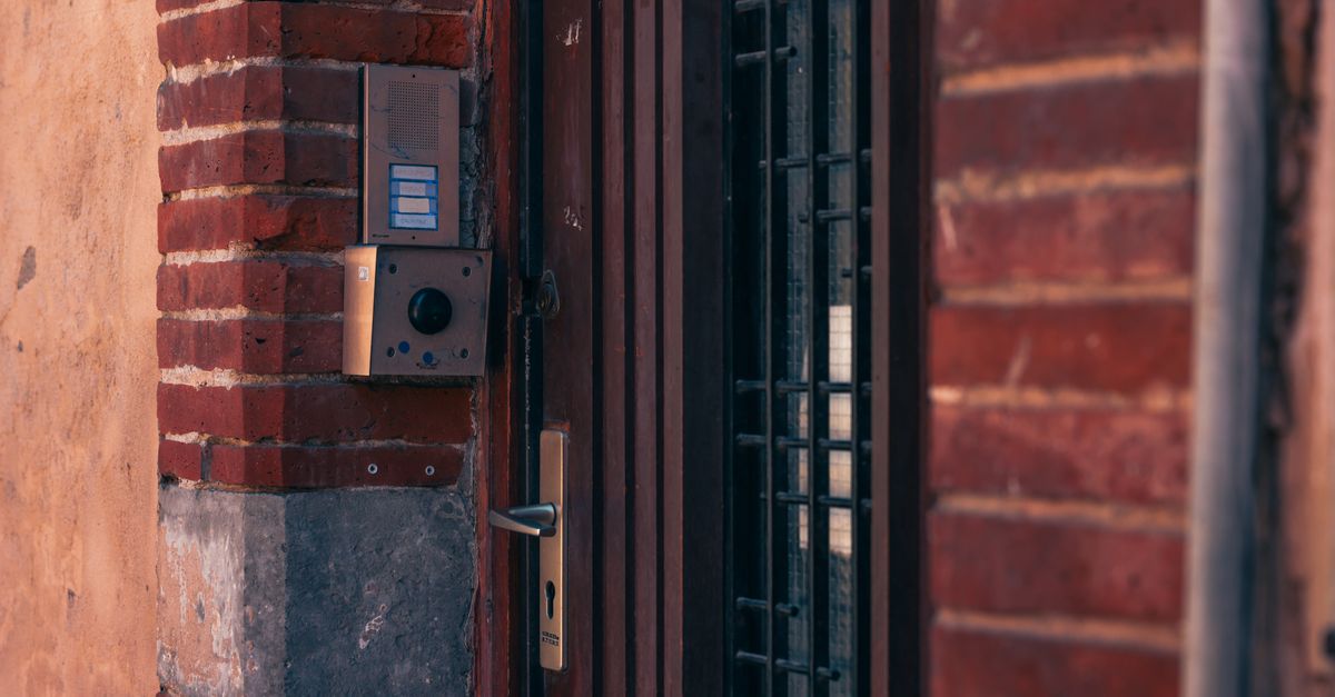 Locked Out of Your House? Emergency Home Entry From an Emergency Locksmith — New Paltz Locksmith