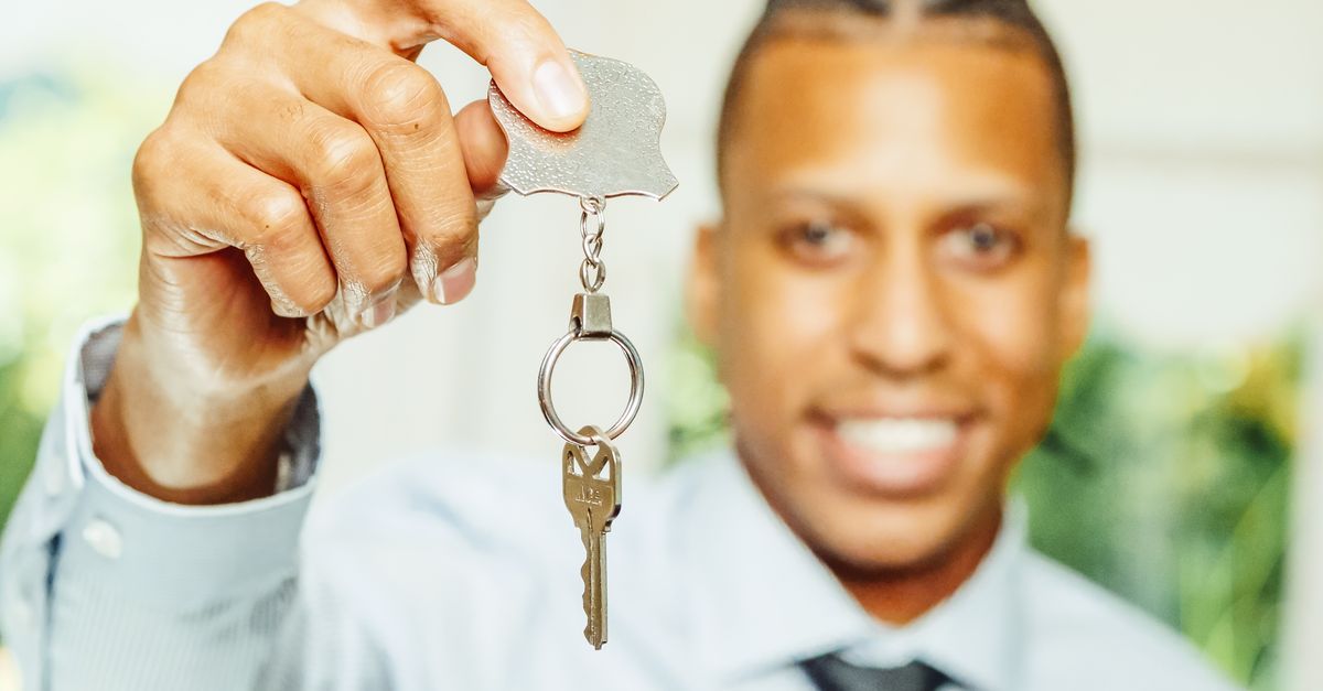 Residential Lockout, Lost Keys & When to Call for Help — New Paltz Locksmith